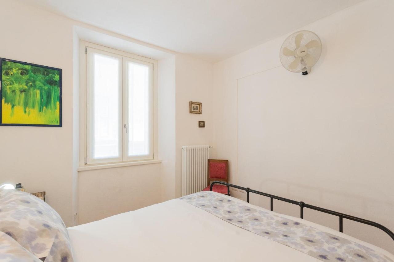 Da Pia In Historycal Como City Centre By Rent All Côme Extérieur photo